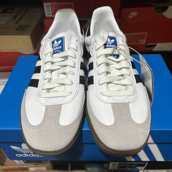 adidas Originals Samba White and Black Sneakers - Picture 3 of 3